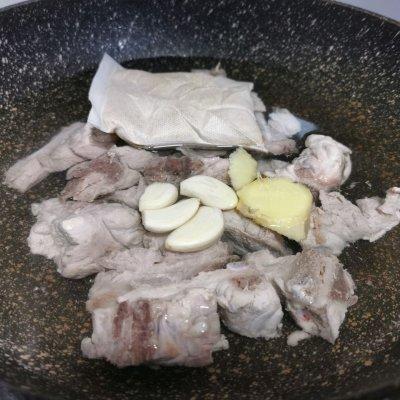 新加坡肉骨茶的做法和材料竅門（這道新加坡風味肉骨茶）4