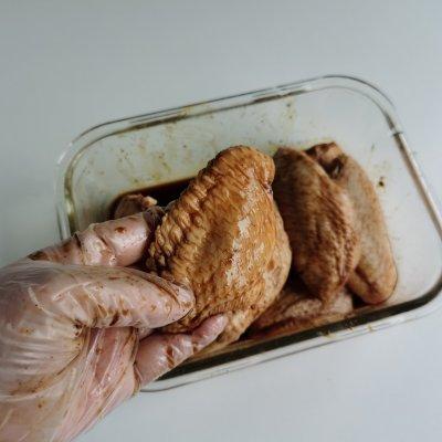 烤箱制作燒烤雞翅（宴客好選擇家庭版熏雞翅）4