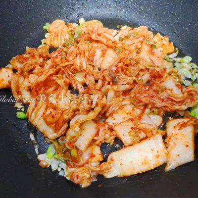 韓國美食芝士魚餅（雲吃韓國街邊美食-辣白菜炒魚餅）3