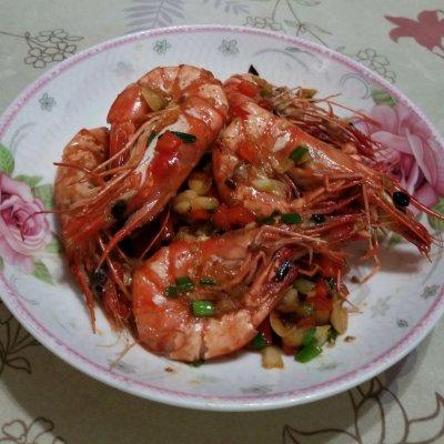 胡椒羅氏蝦的做法（美味滿分的豉油皇蒜香羅氏蝦）8