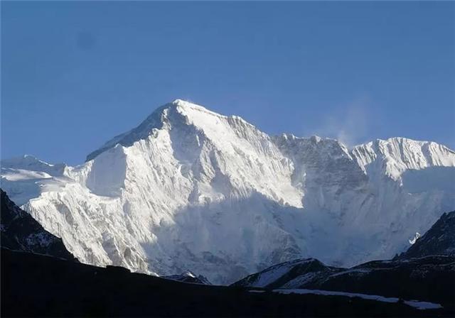 世界上海拔最高的山脈是什麼山（世界上十大最高的山脈）5