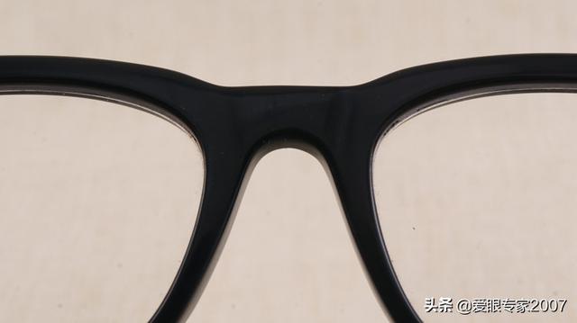 康明眼鏡框黑色純钛會不會掉鍍層（Hearts眼鏡闆材鏡框斷裂的修理維修）11