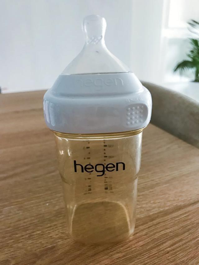 寶寶喝奶用什麼奶瓶比較好（母乳寶寶不吃奶粉）4