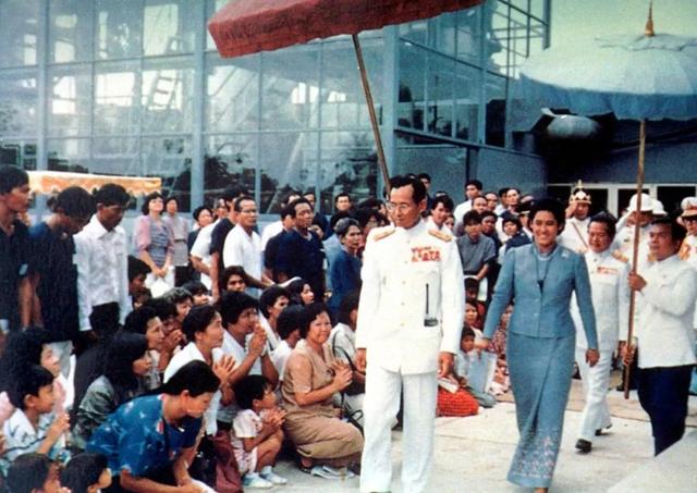 泰國國王瑪哈的幾個兒子（泰國瑪哈國王加冕為皇太子）7