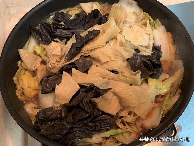 四川最好吃的白菜豆腐粉條（好吃的人造蛋白肉炖白菜粉條）9
