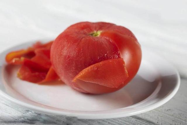 冷凍西紅柿如何去皮（西紅柿怎麼快速剝皮）5