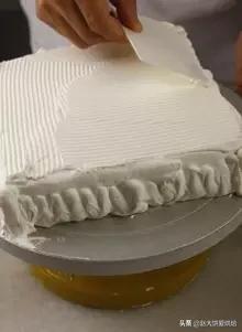 如何讓蛋糕抹面更亮（蛋糕抹面抹不好）17