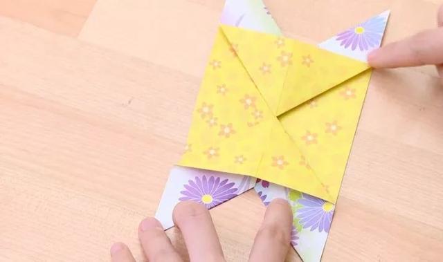 幼兒簡單折紙船的方法（陪孩子一起動手）7