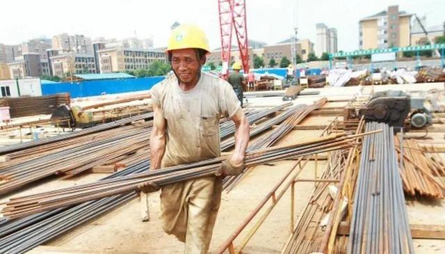 建築工人為什麼是農民工（為什麼提到建築工人都被稱為）1