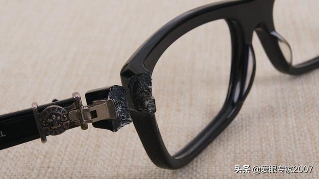康明眼鏡框黑色純钛會不會掉鍍層（Hearts眼鏡闆材鏡框斷裂的修理維修）29