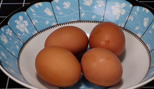 雞蛋整個要煮幾分鐘怎麼做才好吃（雞蛋好吃有訣竅）5