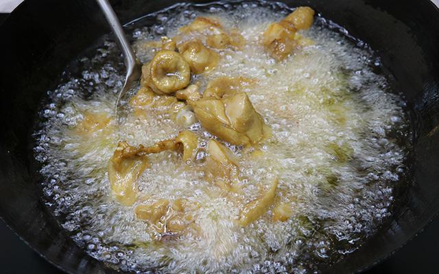 川味紅油雞塊的做法（來一盤正宗的川味香辣雞塊）(5)