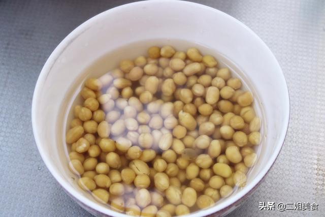 腐竹的十種做法看（半斤黃豆一碗水）2