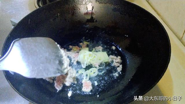 炸肉醬面醬做法（炸肉醬特簡單做法）5