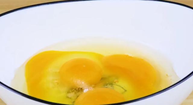 莴筍最好吃的六種莴筍炒雞蛋做法（1根莴筍3個雞蛋這樣做）3