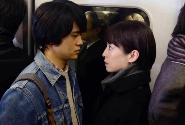 最受歡迎的十部日本愛情電影（日本大尺度電影紙之月）2