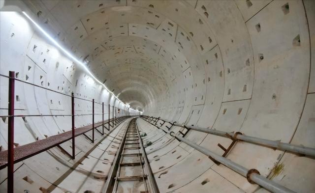 隧道為什麼不用盾構機（地鐵隧道修建時）(5)