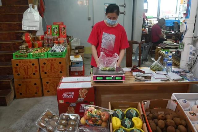 現西安市最大的水果批發市場在哪（瓜果飄香杏李甜）10