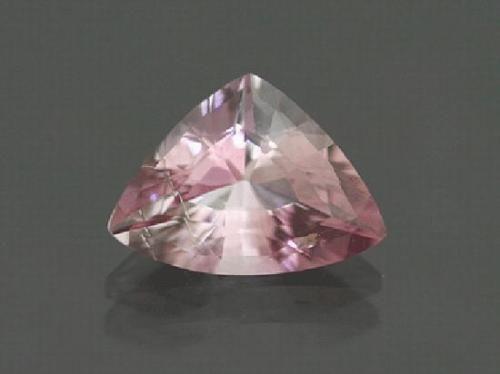 世界上比鑽石還珍貴的罕見寶石（世界上排行前九的珍貴寶石）2