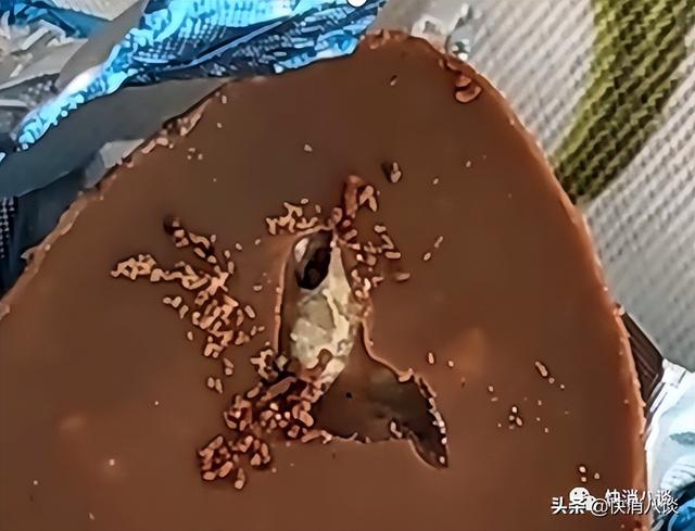 德芙巧克力裡面有蟲子嗎（巧克力吃出活蟲子）1