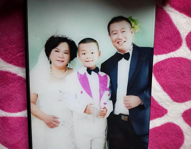 50歲大媽決定要三胎（51歲北京大媽生三胎）9