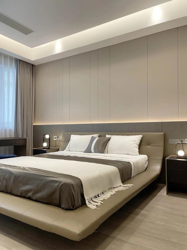主卧室床頭背景牆簡單設計（27款最流行的卧室床頭背景牆設計分享）8