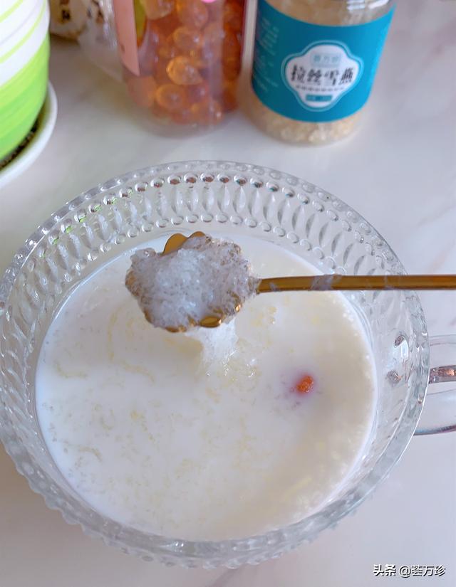 雪燕皂角米羹的吃法（荟萬珍食譜平價又好喝）3