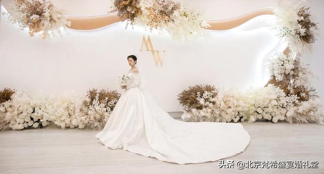 北京婚禮費用如何出（在北京要結婚的新郎新娘）14
