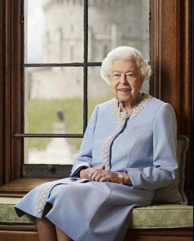 英女王 母親（英女皇的母親活了101歲）1