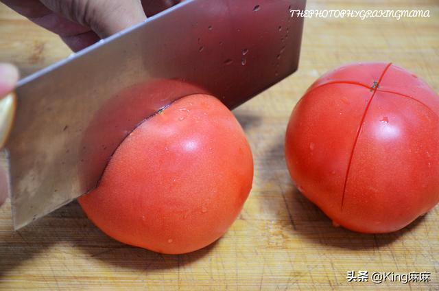 簡單的西紅柿雞蛋湯做法（西紅柿雞蛋湯看着簡單）3