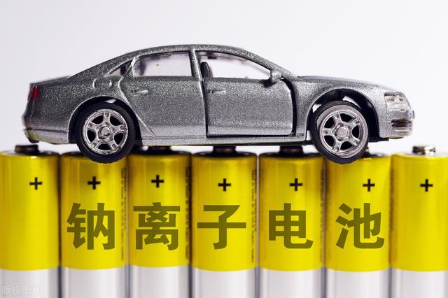 電動車三元锂和磷酸鐵锂電池區分（锂電池電動車哪種比較好）2
