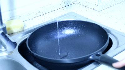 九陽316l不鏽鋼奶鍋怎麼開鍋（不懼怕各種暴力測試的鍋才是好鍋）13