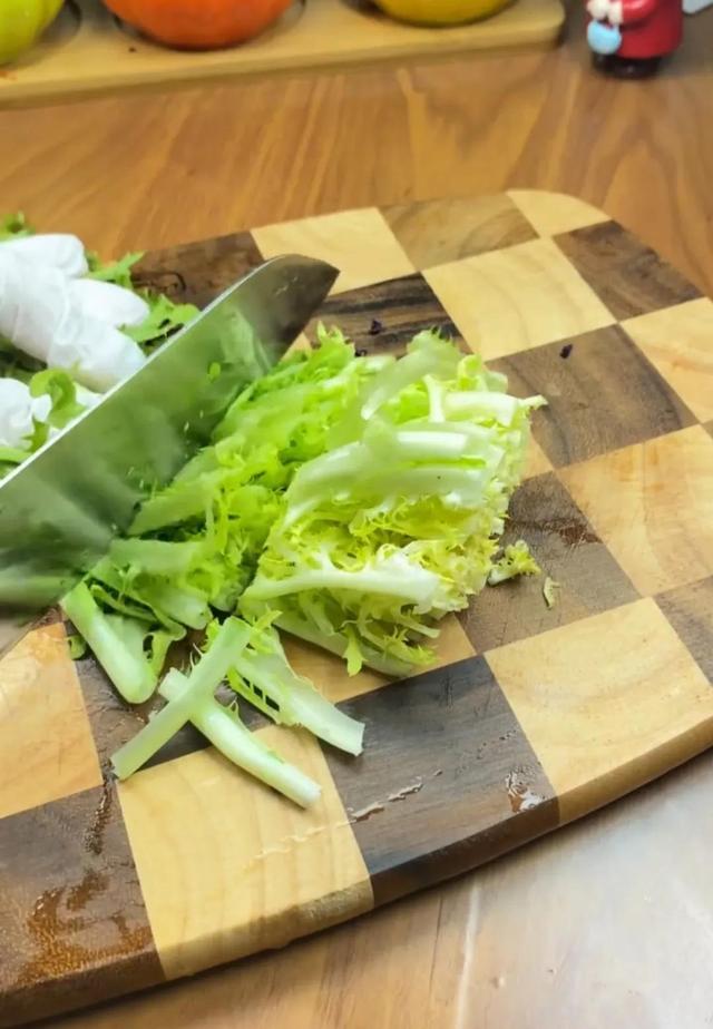 低脂低卡的蔬菜沙拉（減脂期怎麼能錯過的低卡低脂的蔬菜沙拉）3