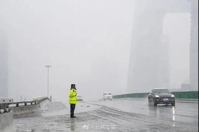 北京這次大雪是人工降雪嗎（北京初雪變暴雪）4