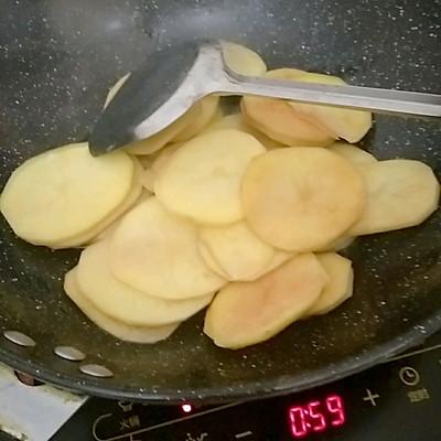 正宗的幹鍋土豆片（大廚私藏20多年的幹鍋土豆片你一定不要錯過）4
