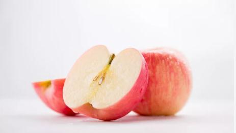 吃蘋果有助于降血糖嗎（蘋果何時吃更健康）2