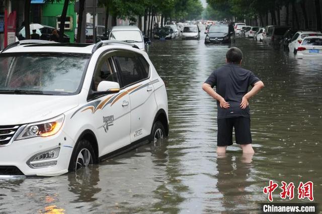 太原暴雨緻多輛車被淹（山西局部暴雨仍将持續）4