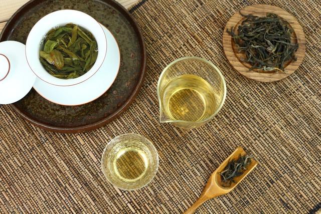 普洱熟茶與生茶有什麼不同（普洱生茶和熟茶的區别）5